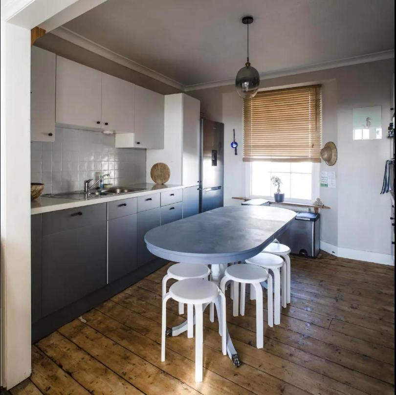 Falmouth Townhouse With Panoramic Sea View Terrace Zewnętrze zdjęcie